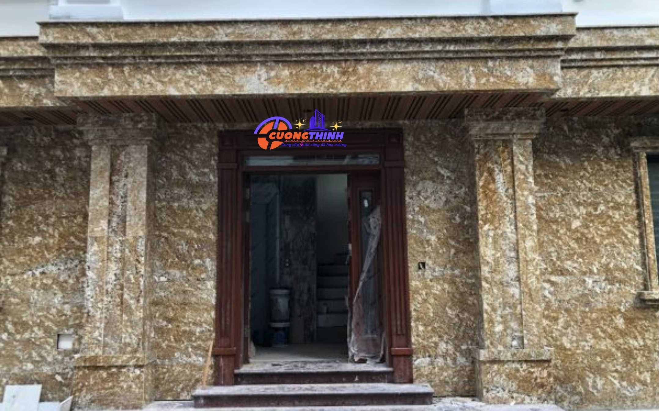 2- VÀNG HOÀNG GIA mt1
